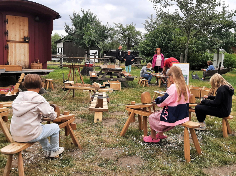 Holzwerkstatt_6_c_Geschichtenhof-Steinert_web